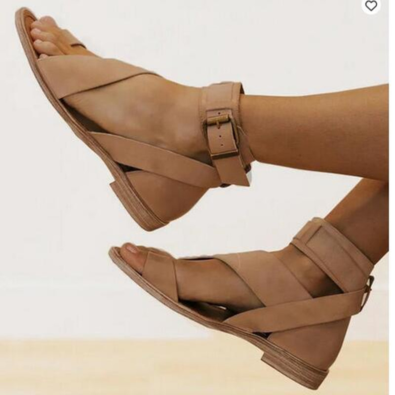 Stridea – Lightweight & Arch-Supportive Walking Sandals