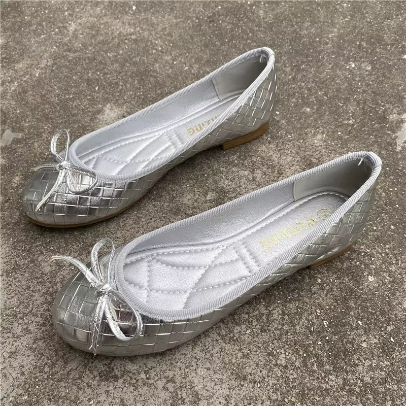 Elina Bloom - Elegant & Supportive Ballerinas for Daily Comfort